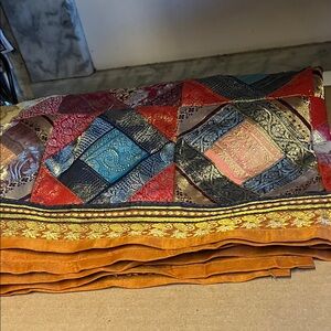 Patchwork Multicolor Table Rinner